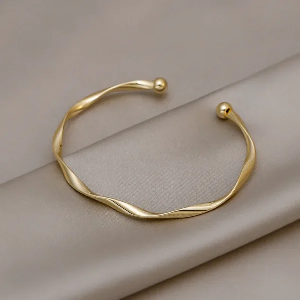 Bangle Gold Color Glossy - Image 4