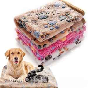 Comfortable Blanket for Cat Dogs